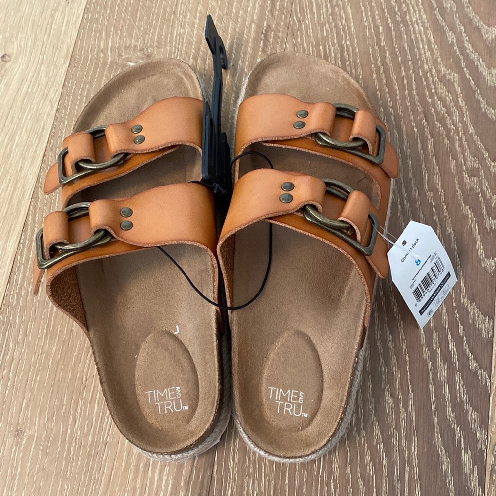 Time and Tru slide on sandals